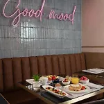 Just Hotel