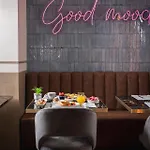 Just Hotel 4*