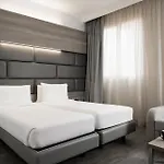 Just Hotel 4*