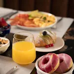 Just Hotel