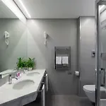 Hotel Just 4*