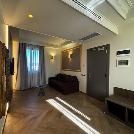 Just Hotell 4*